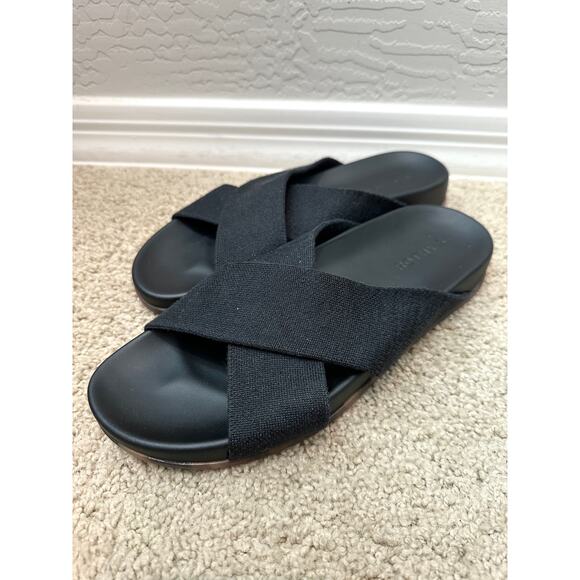 ROTHY’S | The Weekend Black Crossover Slide Sandals NWT | Women’s 10.5 - Picture 2 of 7